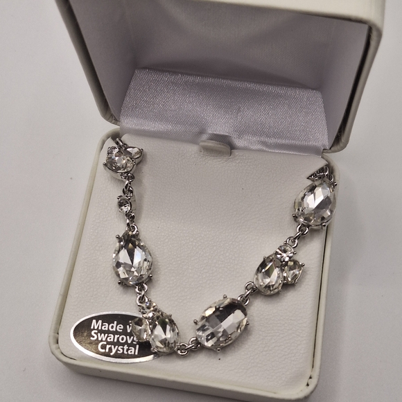 Swarovski Jewelry - Boxed Swarovski Crystal Statement Necklace – Silver Tone